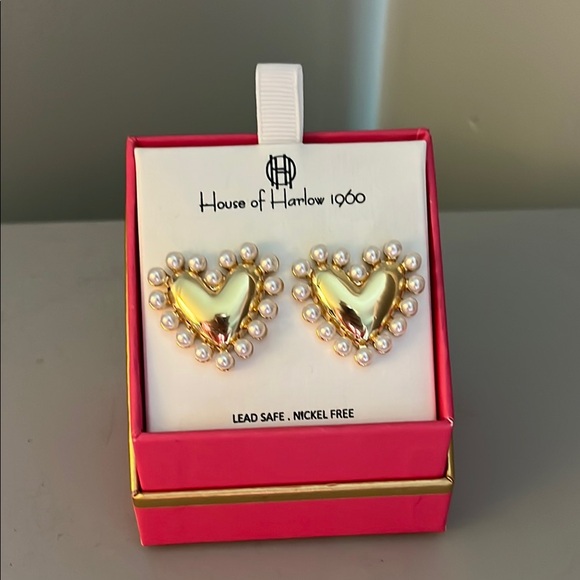 House of Harlow 1960 Jewelry - House of Harlow 1960 Heart & Pearl Earrings